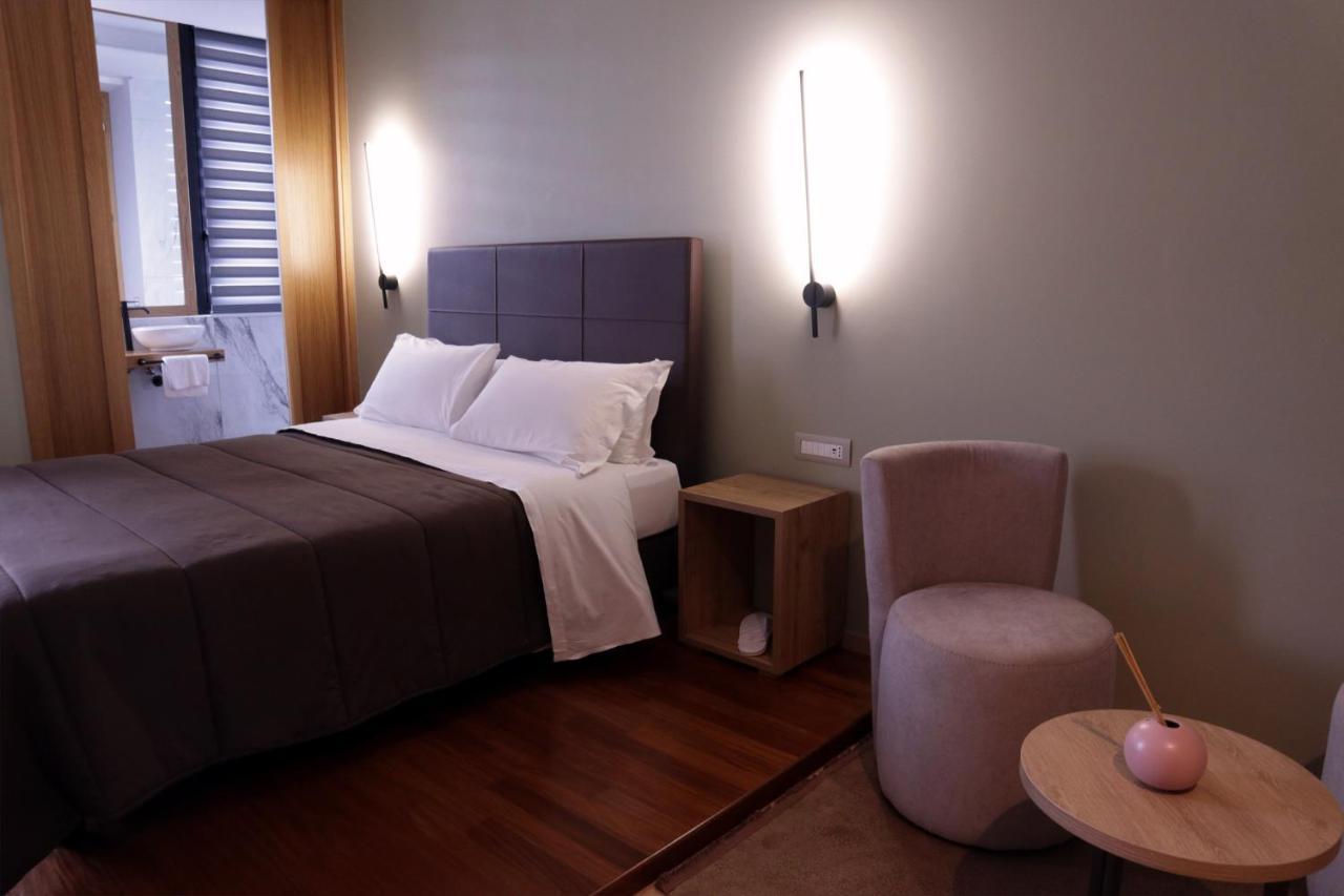 Manhattan Room & Suite Μπάρι Εξωτερικό φωτογραφία
