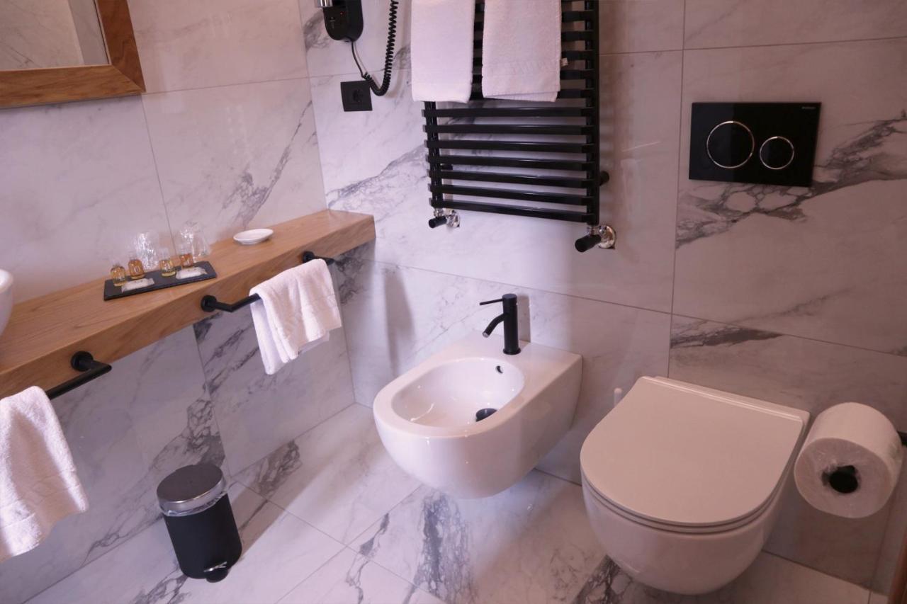 Manhattan Room & Suite Μπάρι Εξωτερικό φωτογραφία