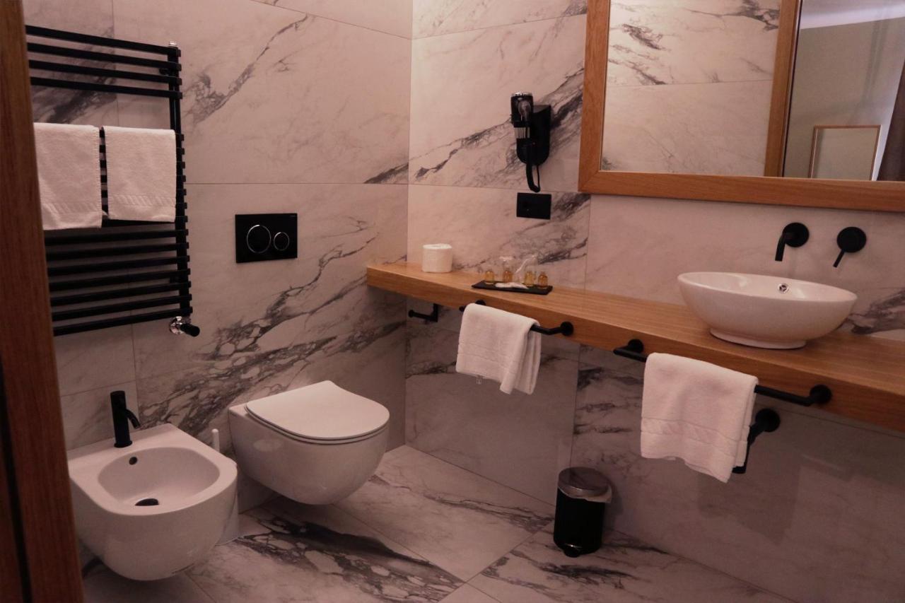 Manhattan Room & Suite Μπάρι Εξωτερικό φωτογραφία