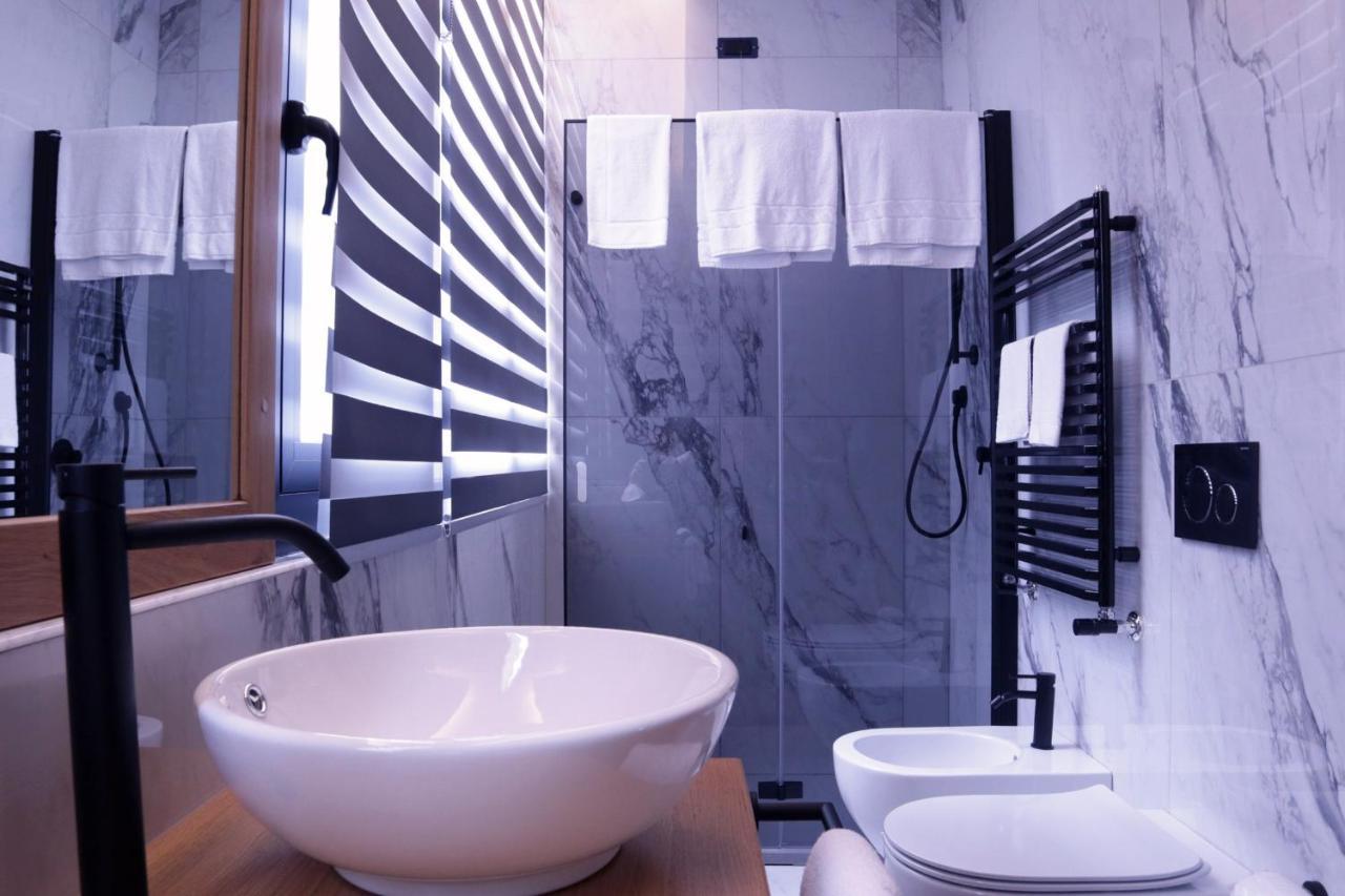Manhattan Room & Suite Μπάρι Εξωτερικό φωτογραφία
